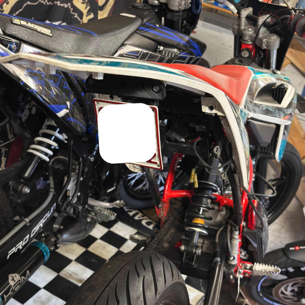 Beta Klap/ afneembare kentekenhouder