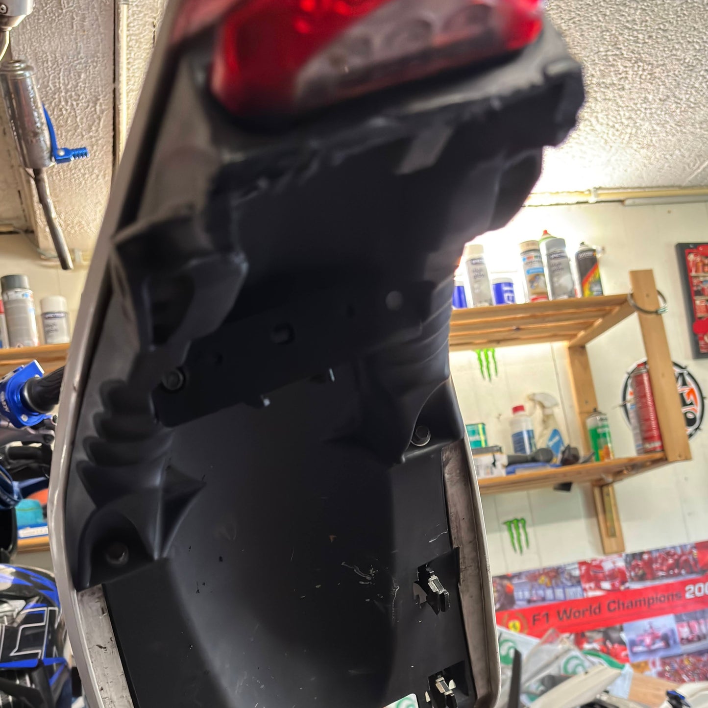 Beta Klap/ afneembare kentekenhouder